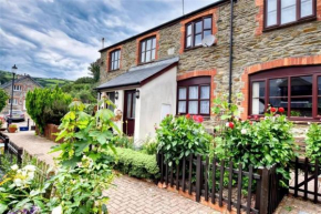 Cosy coastal retreat lovingly refurbished